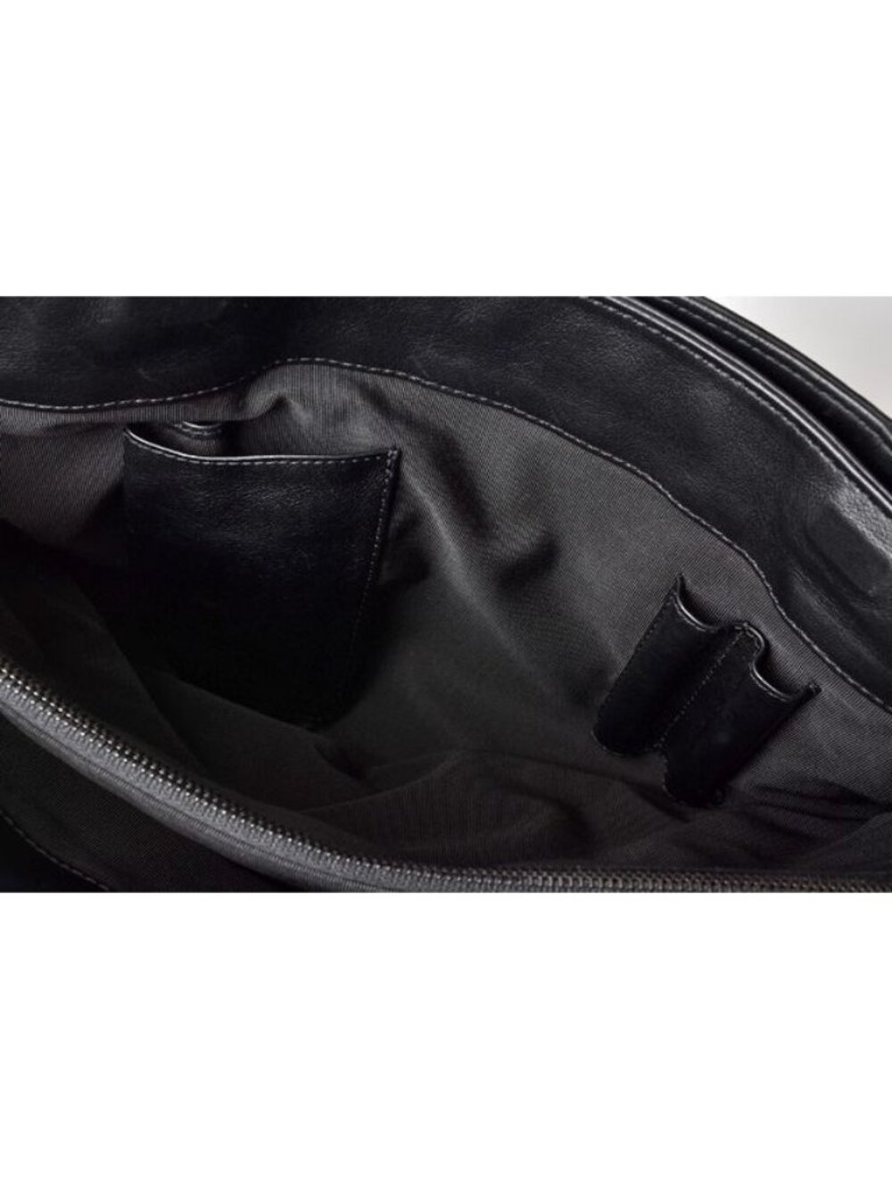 Chanel Tote A4 Lamb Leather Black - Picture 7 of 9